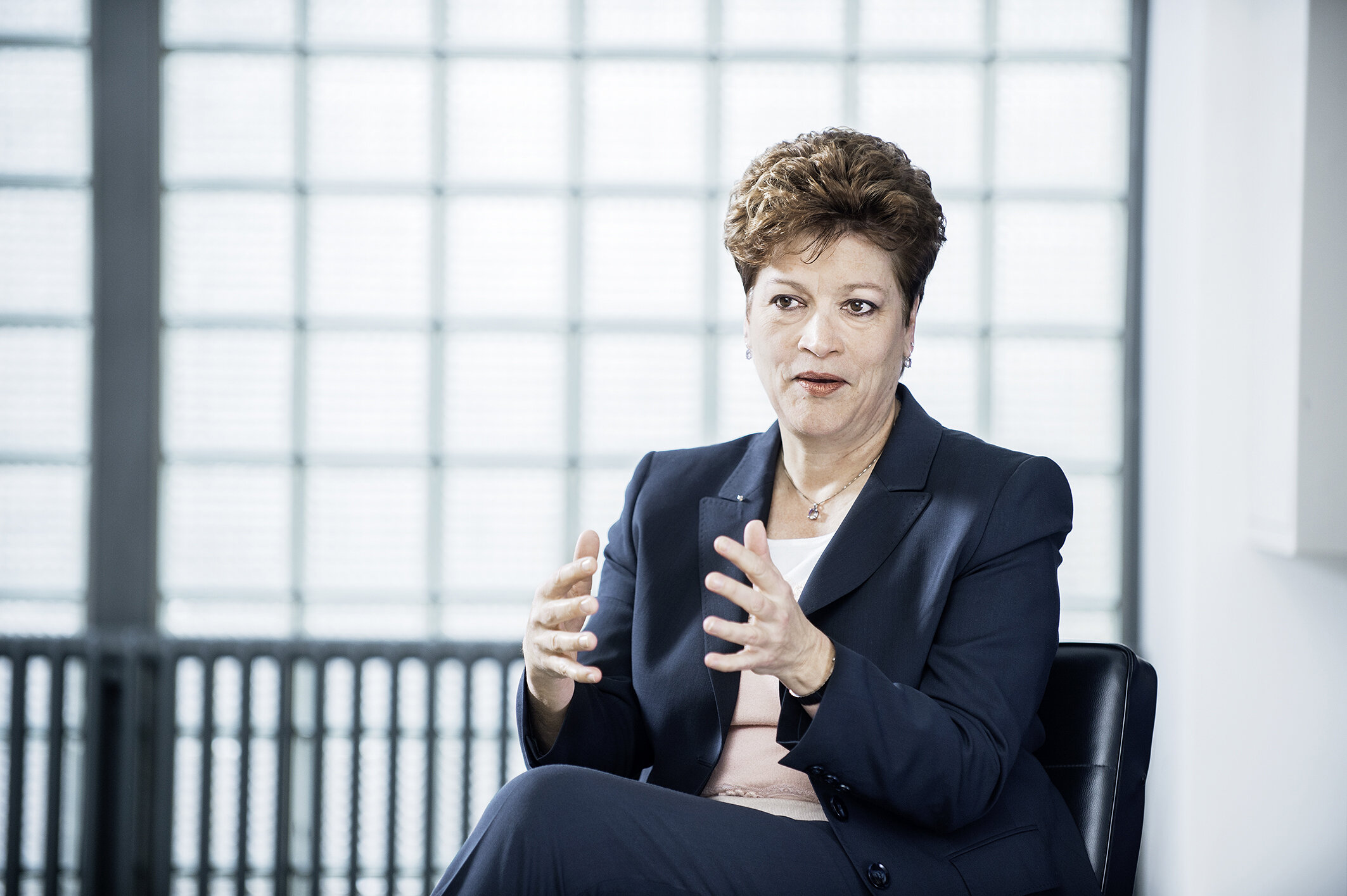 «Weshalb verzichten Sie in Zürich auf die Maturprüfungen, Frau Steiner?»