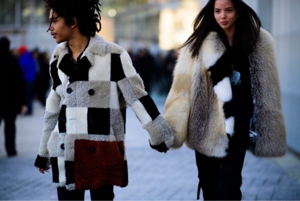 Luka Sabbat und Adriana Mora in Off-White.