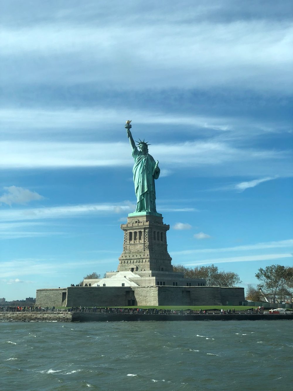 Die Statue of Liberty.
